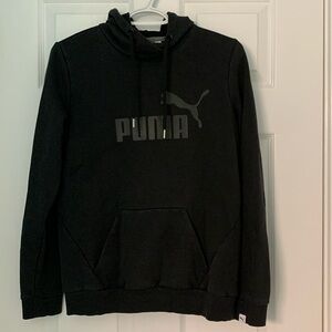 Puma black logo women’s hoodie size medium youth teens school fall sweatshirt